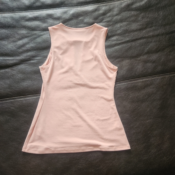 It's baby pink tank top - Picture 2 of 2